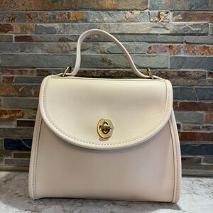 Vintage Regina Coach Purse